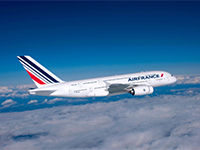 Júliustól egyedi koktél kínálattal várja utasait az Air France légitársaság La Premiére osztálya.